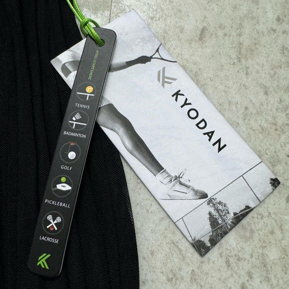 New with tags Kyodan Black Pleated Skirt mini active with shirts under style - Picture 2 of 6